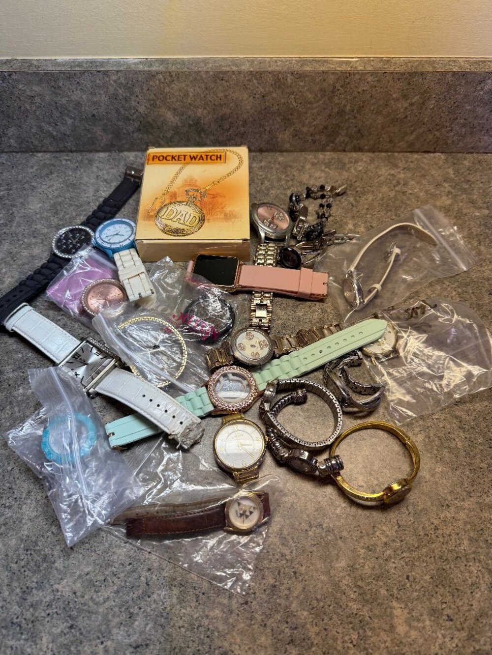 2.4 Pounds of Used Watches for Parts or to use in Crafts